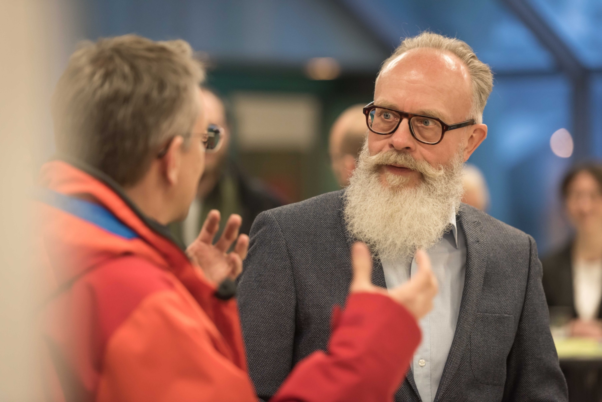 Dr. Wolfgang Holtkamp (r.) im Gespräch mit Dr. David Boehringer.