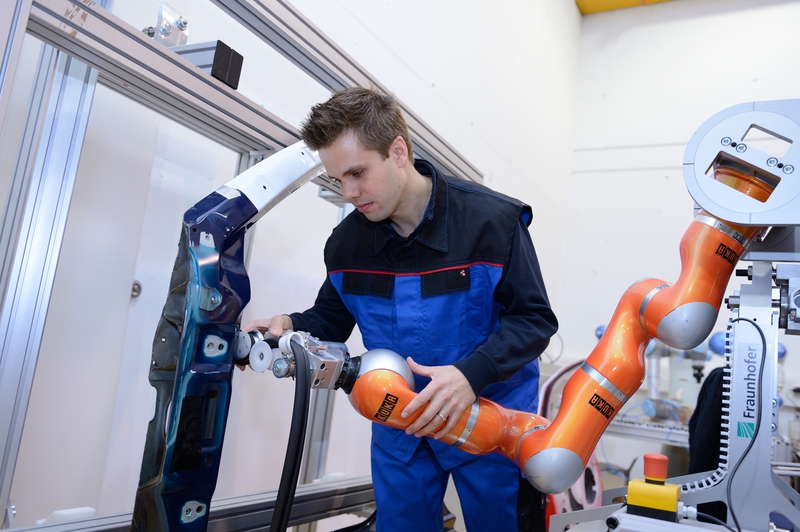 Interaktion zwischen Mensch und Roboter